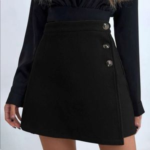 Black knit skirt